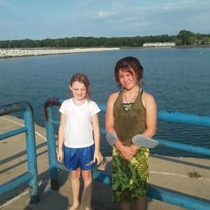 Meet your Posher, Lewis